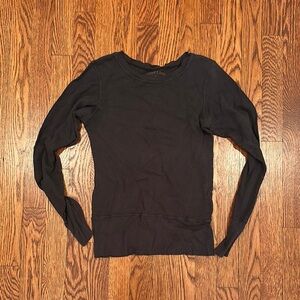Women's Black Long Sleeve Top